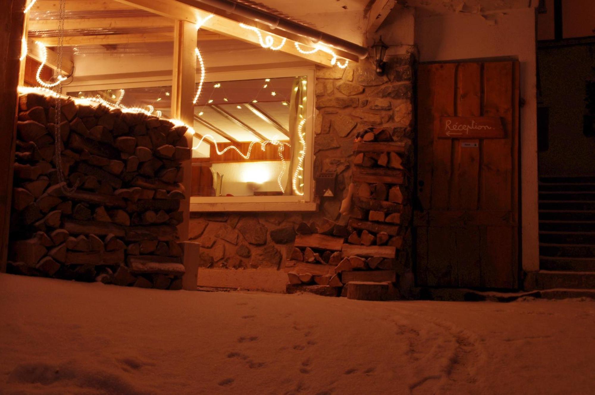 Auberge Restaurant Du Virage Chamrousse Exterior foto